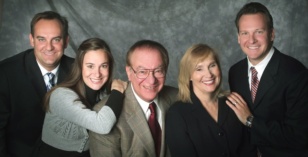 image of Scott family. left to right - chris scott, alison scott, nick scott, kim scott, nick scott jr.